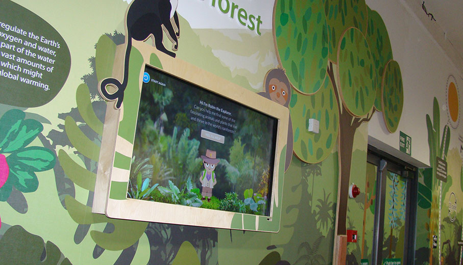 Digital Av touch screen interactive for rainforest exhibit