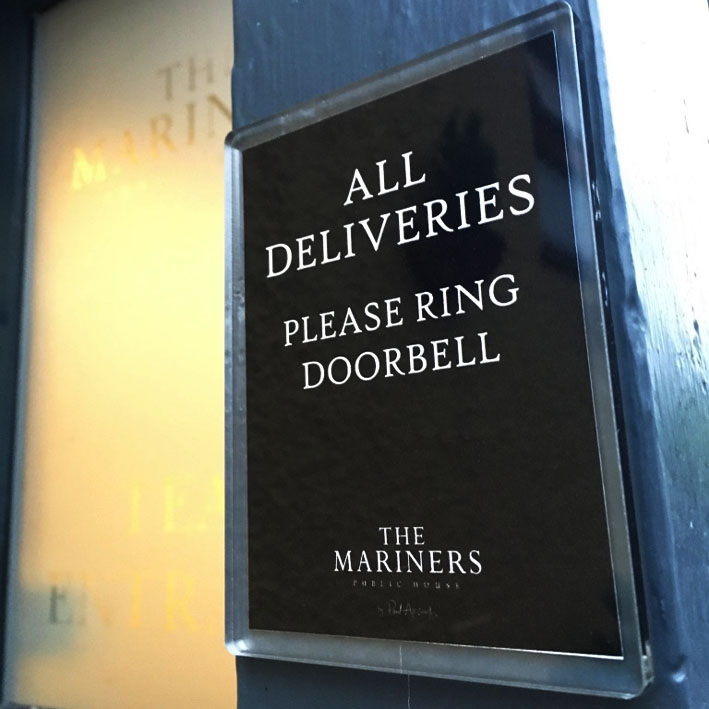 Doorbell sign for the Mariners Rock Cornwall